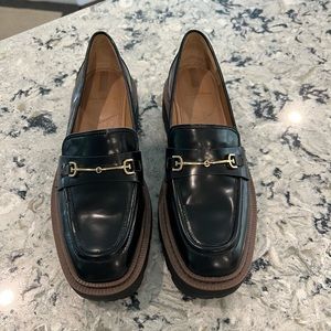 Sam Edelman Lug Sole Loafer in size 9 - like new!